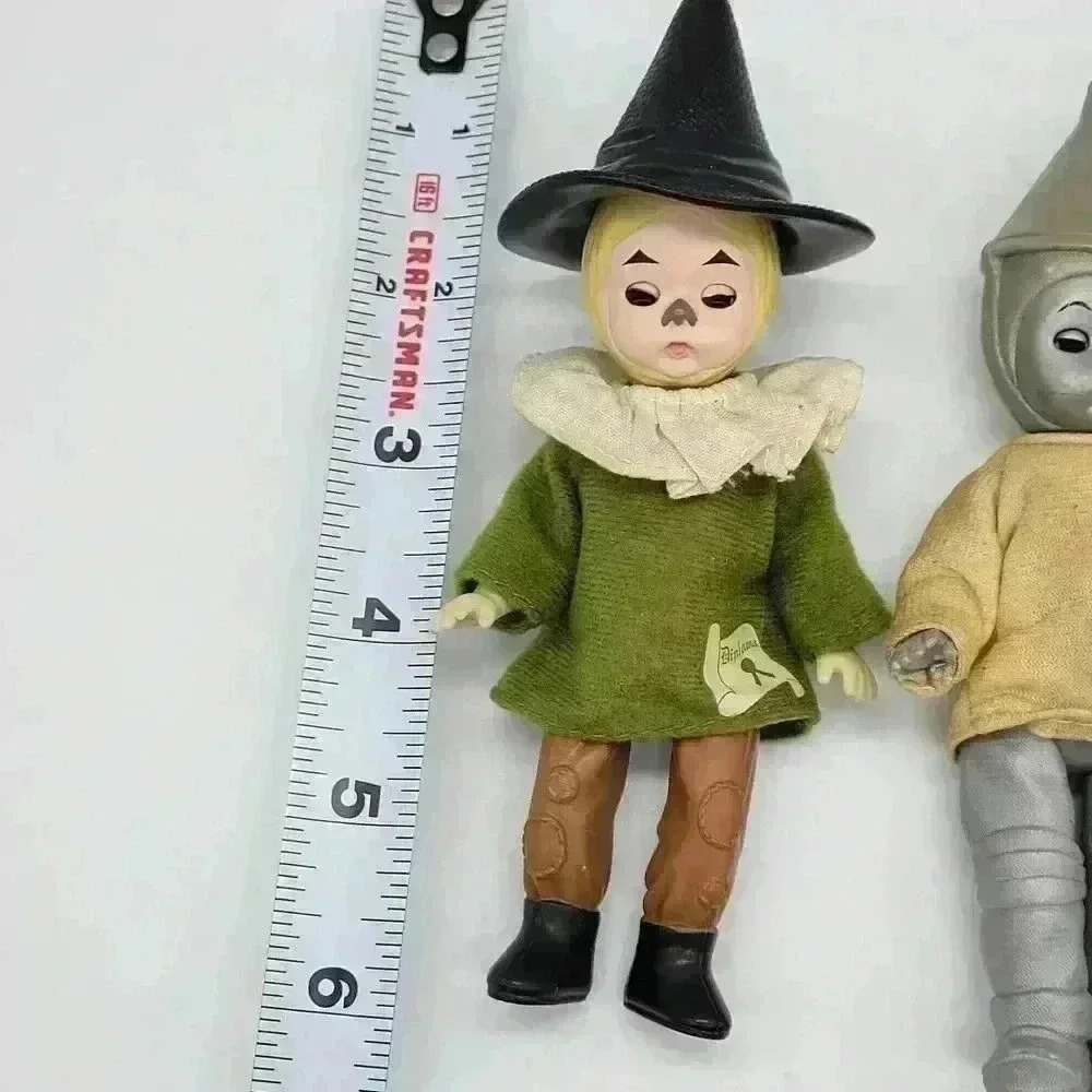 2 McDonalds Mini Figurines The Wizard of Oz Madame Alexander Scarecrow & Tin Man - Picture 4 of 12
